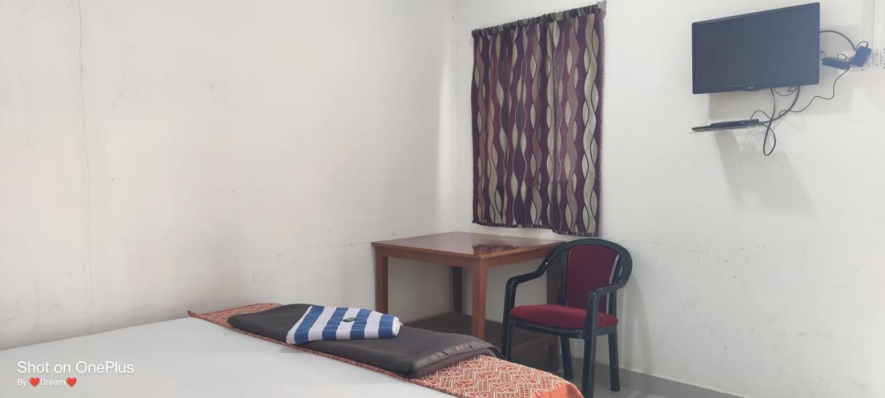 Moon Shine Garden Resort Lakshmanpur エクステリア 写真
